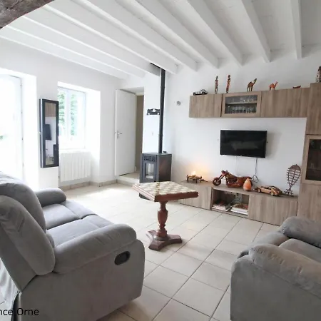 Maison Calme Avec Jardin Clos, Proche Alencon - 3 Chambres, Equipements Complets, Animaux Acceptes - Fr-1-497-162 * Ecouves