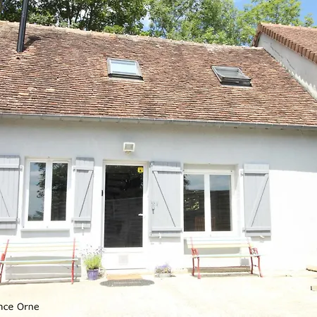 Maison Calme Avec Jardin Clos, Proche Alencon - 3 Chambres, Equipements Complets, Animaux Acceptes - Fr-1-497-162 Ecouves